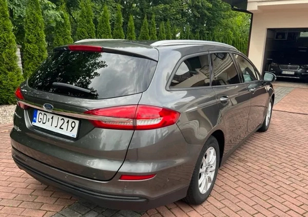 Ford Mondeo cena 72900 przebieg: 169780, rok produkcji 2019 z Gdańsk małe 301